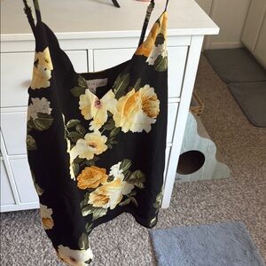 Floral Black and Yellow Women's Top xs